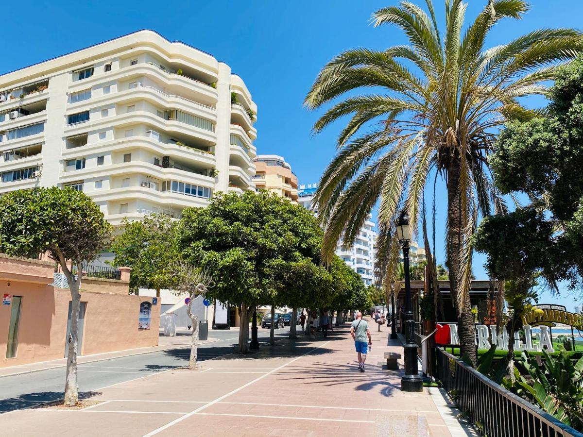 First Line! Art-apartment On The Seafront Of With Swimming Pool Appartamento